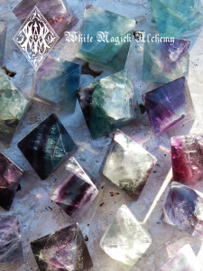 Fluorite_Gemstones__22831.1424741019.1280.1280